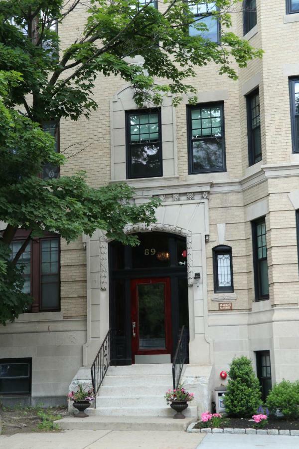 A Stylish Stay W/ A Queen Bed, Heated Floors.. #36 Бруклин Экстерьер фото